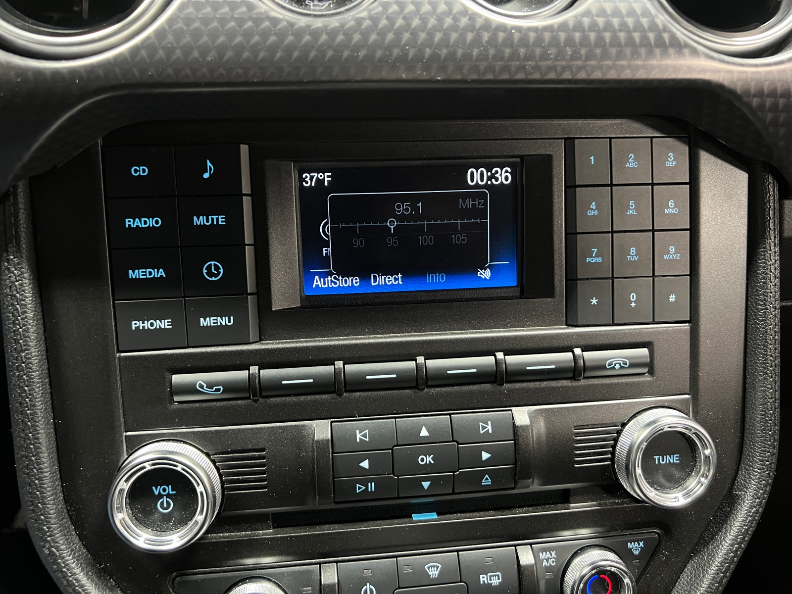 Thumbnail: 2018 Ford Mustang - 4