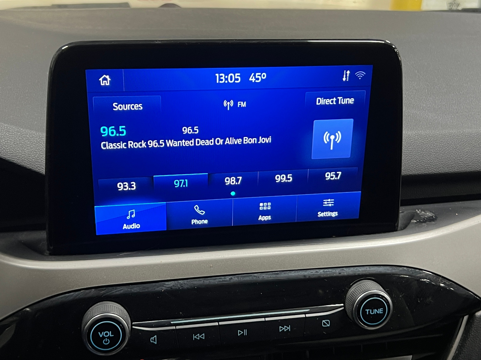 Thumbnail: 2020 Ford Escape - 4