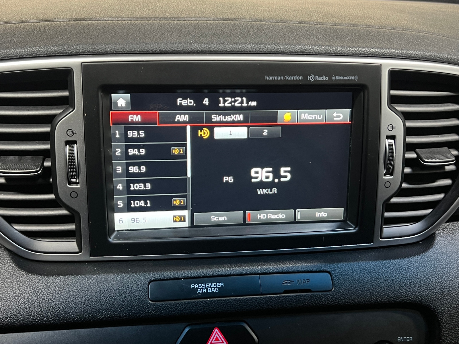 Thumbnail: 2017 Kia Sportage - 3