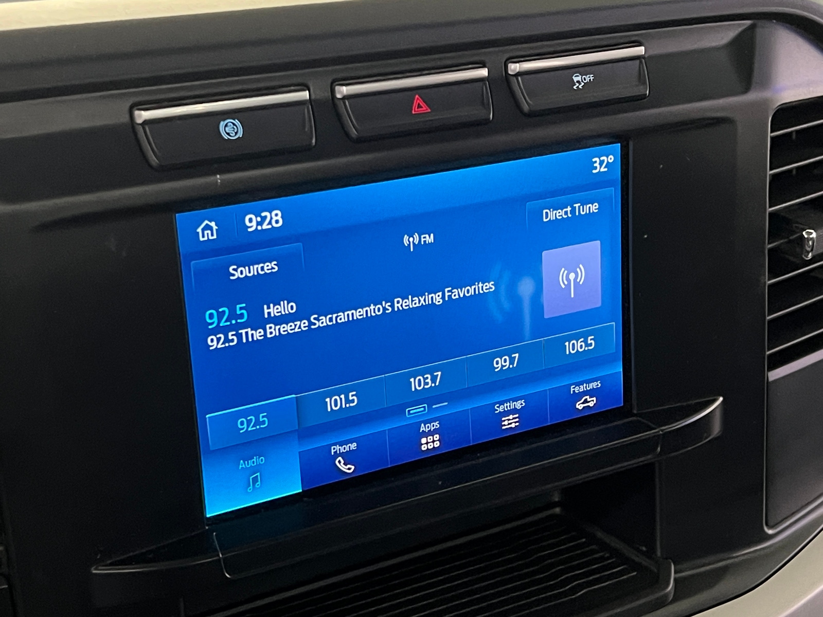 Thumbnail: 2023 Ford Econoline - 3