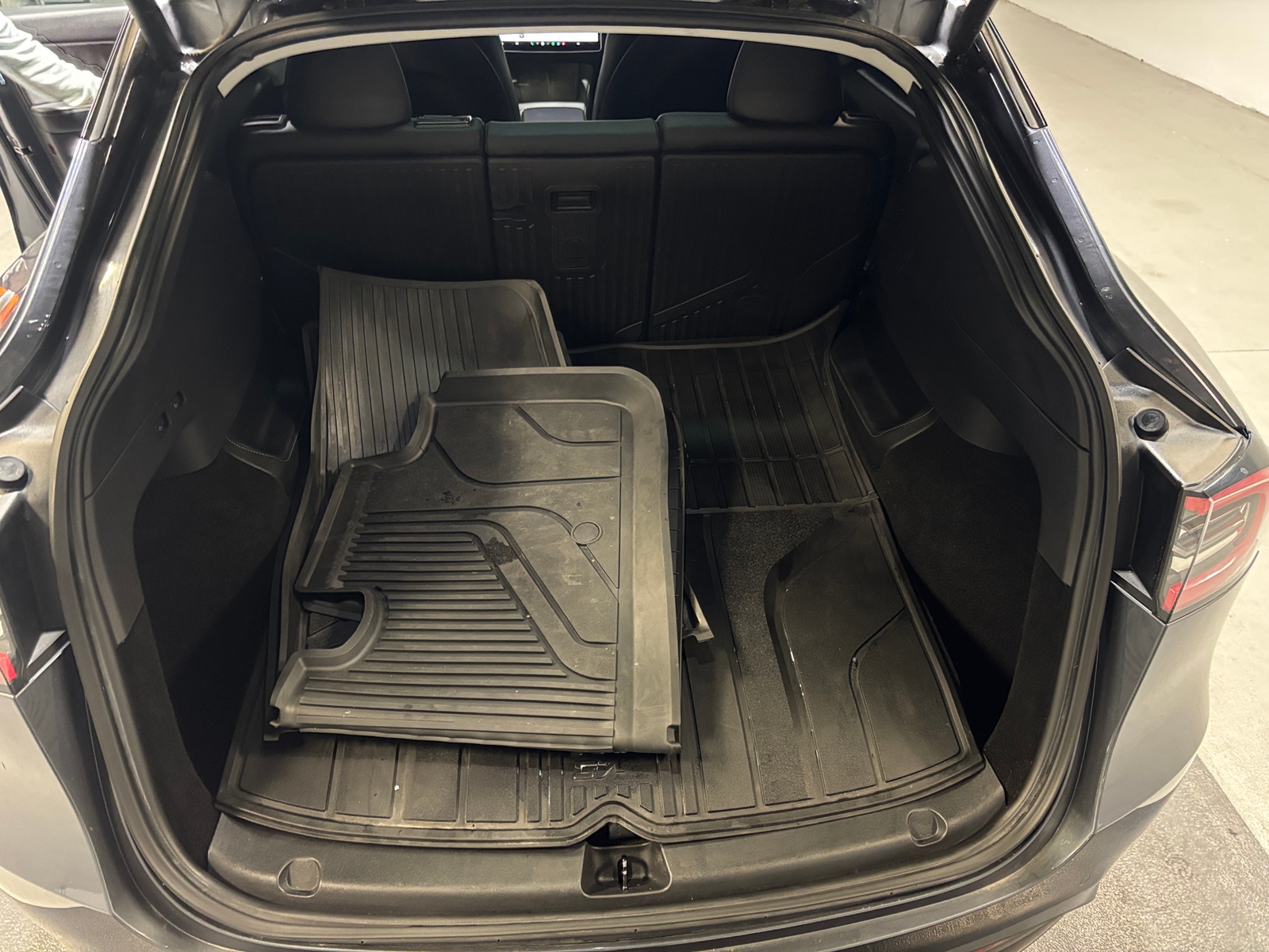 Thumbnail: 2021 Tesla Model Y - 6