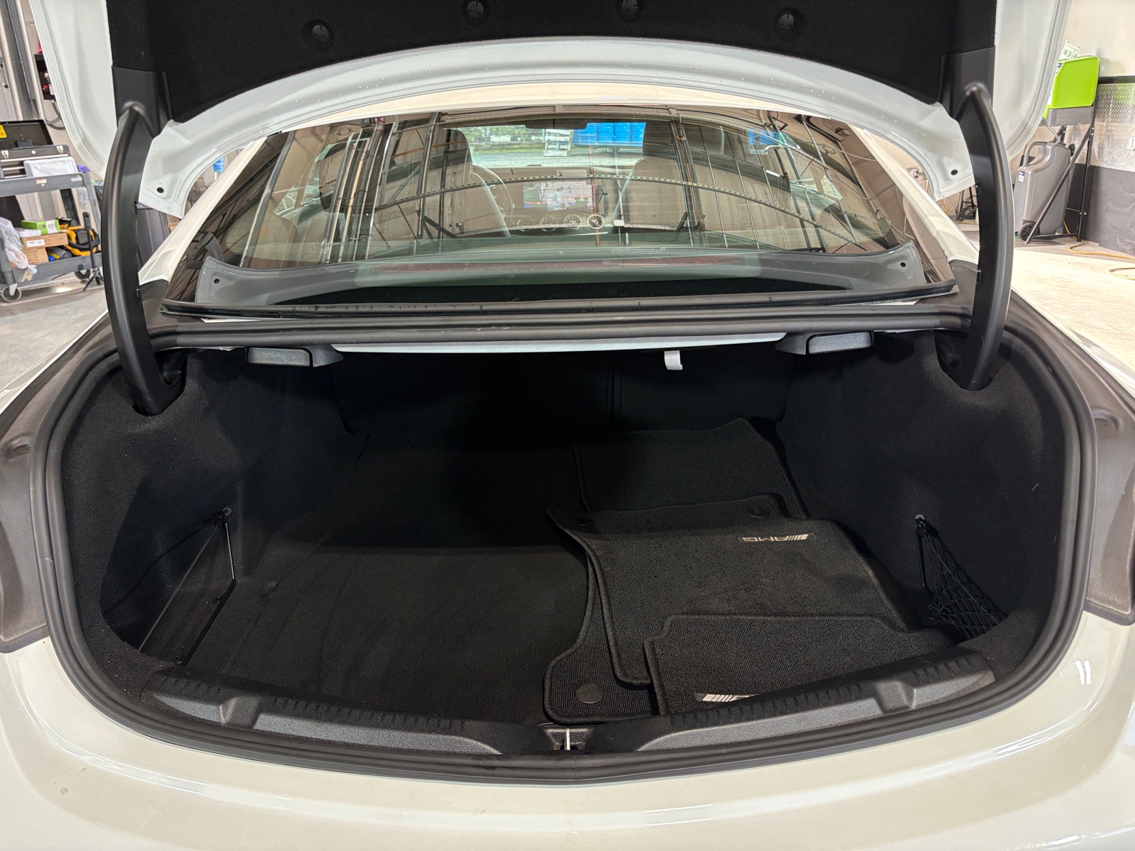 Thumbnail: 2019 Mercedes-Benz E-Class - 4