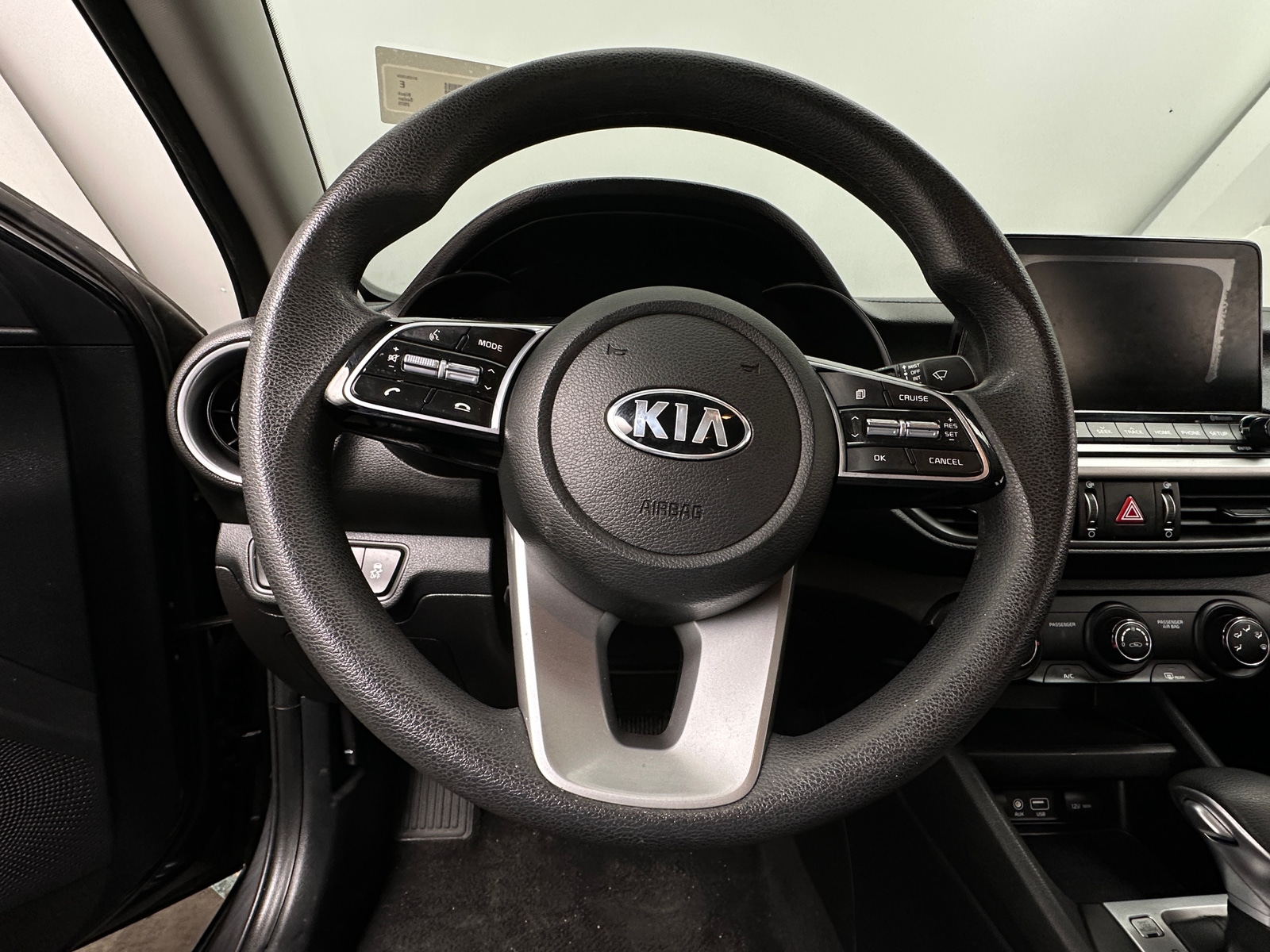 Thumbnail: 2020 Kia Forte - 5