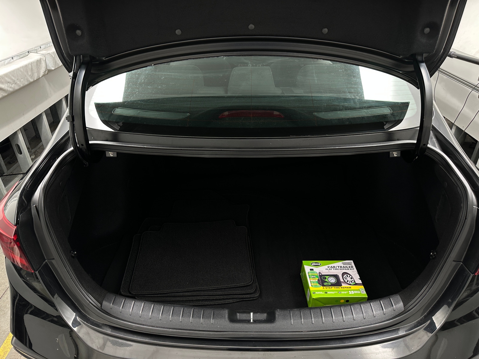 Thumbnail: 2020 Kia Forte - 7