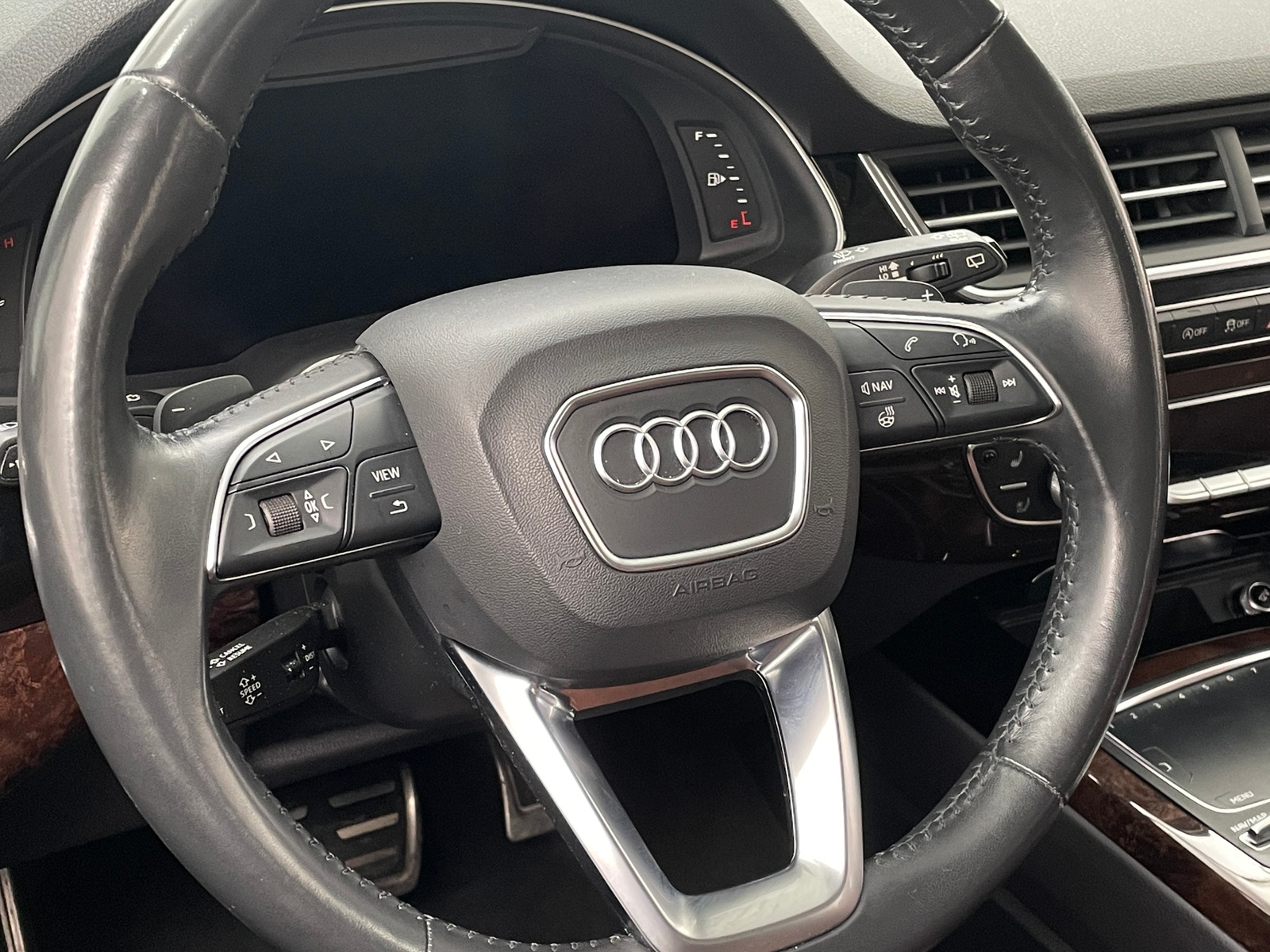 Thumbnail: 2019 Audi Q7 - 4