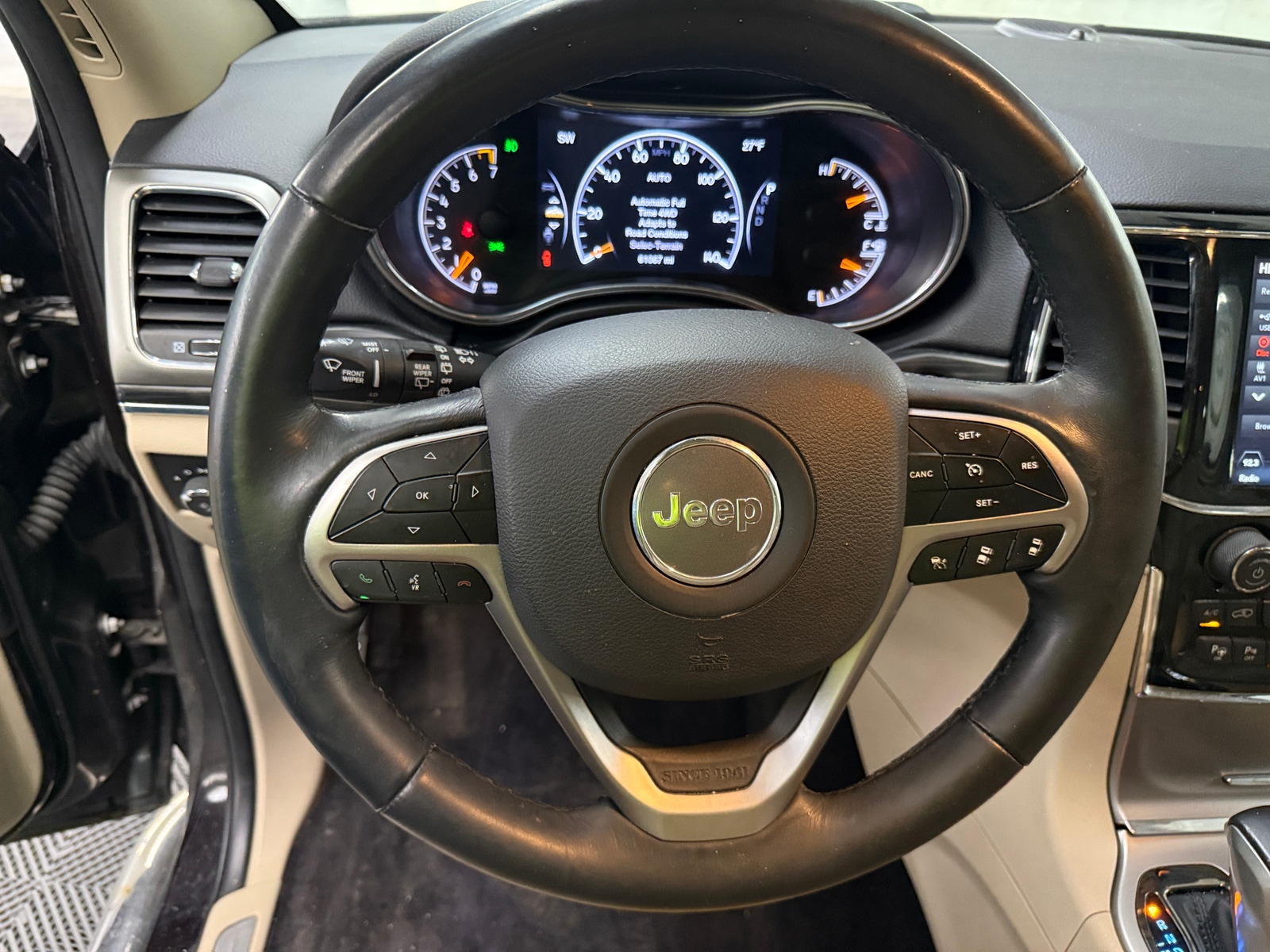 Thumbnail: 2019 Jeep Grand Cherokee - 4