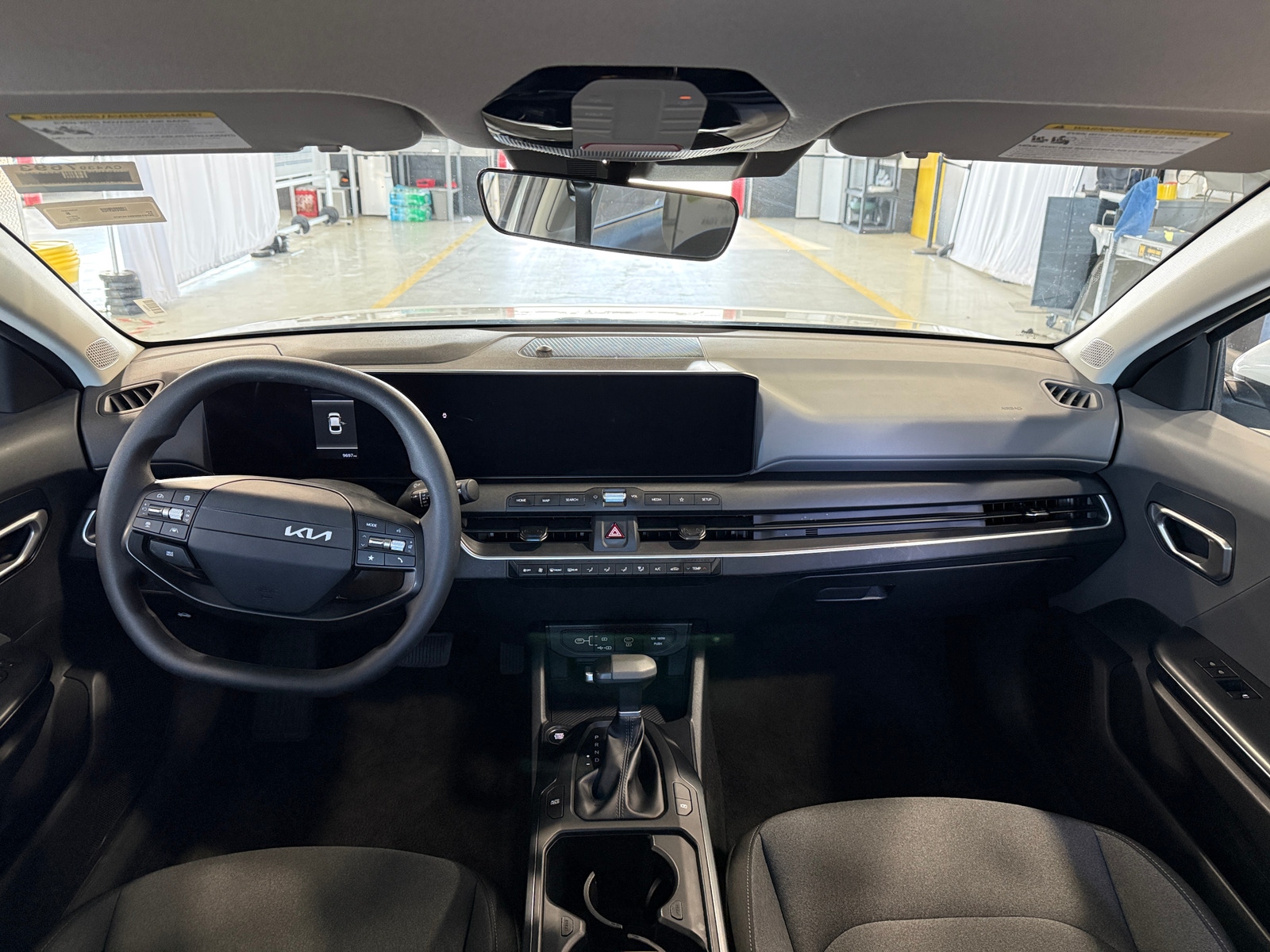 Thumbnail: 2025 Kia K4 - 3