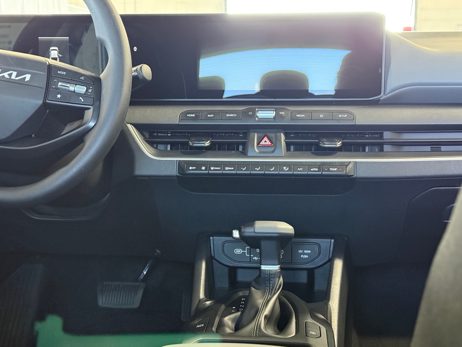 Thumbnail: 2025 Kia K4 - 4