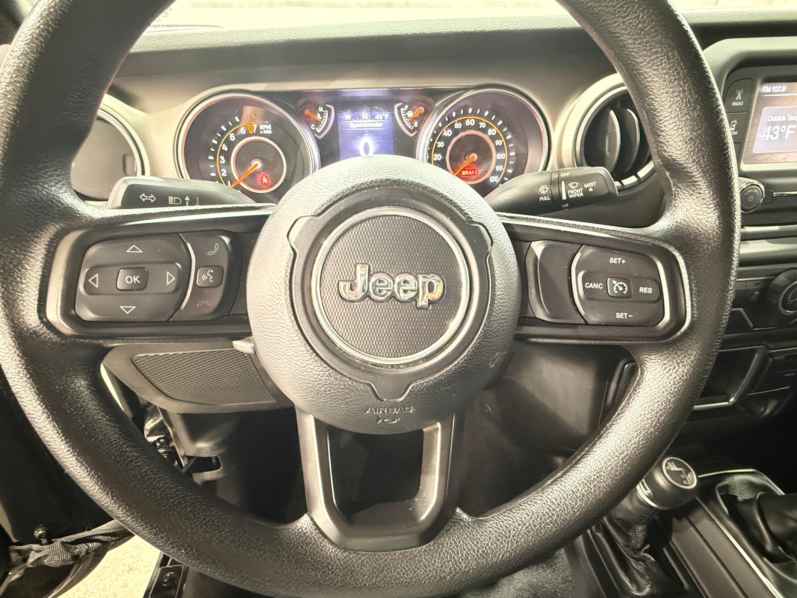 Thumbnail: 2020 Jeep Gladiator - 5
