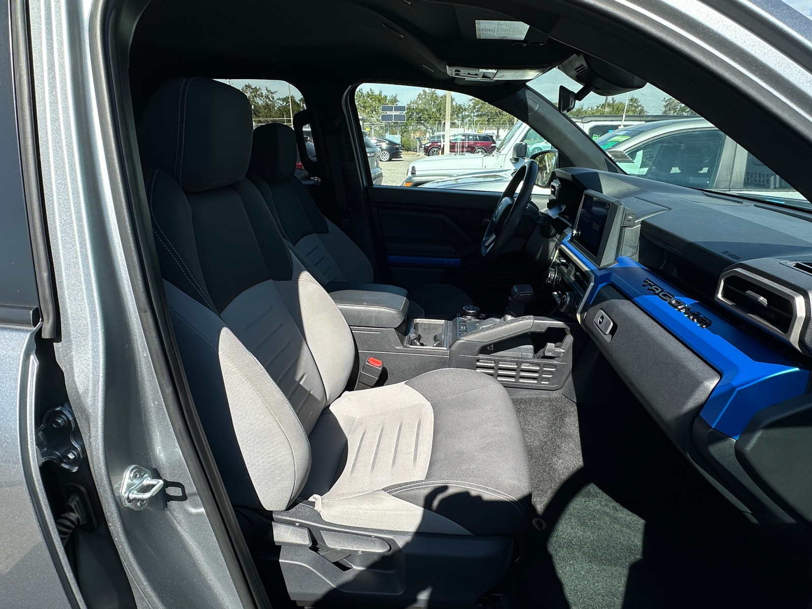 Thumbnail: 2025 Toyota Tacoma - 2