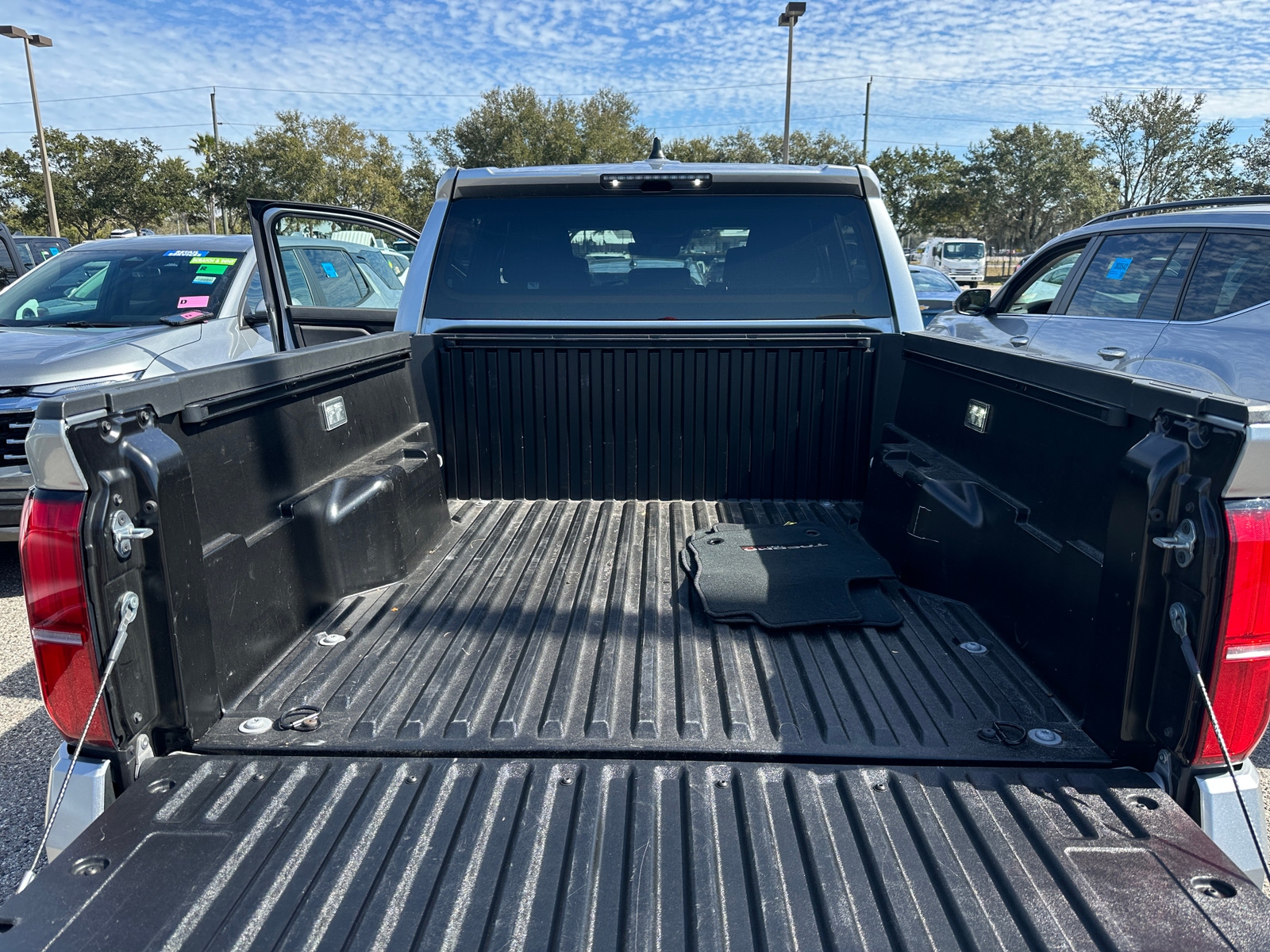 Thumbnail: 2025 Toyota Tacoma - 7