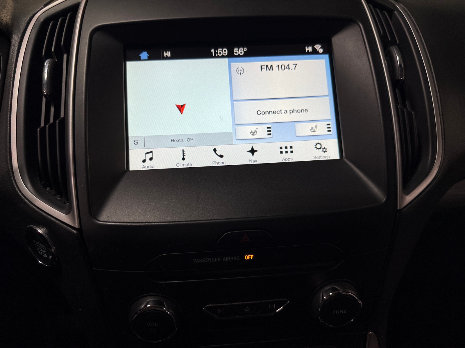 Thumbnail: 2017 Ford Edge - 3