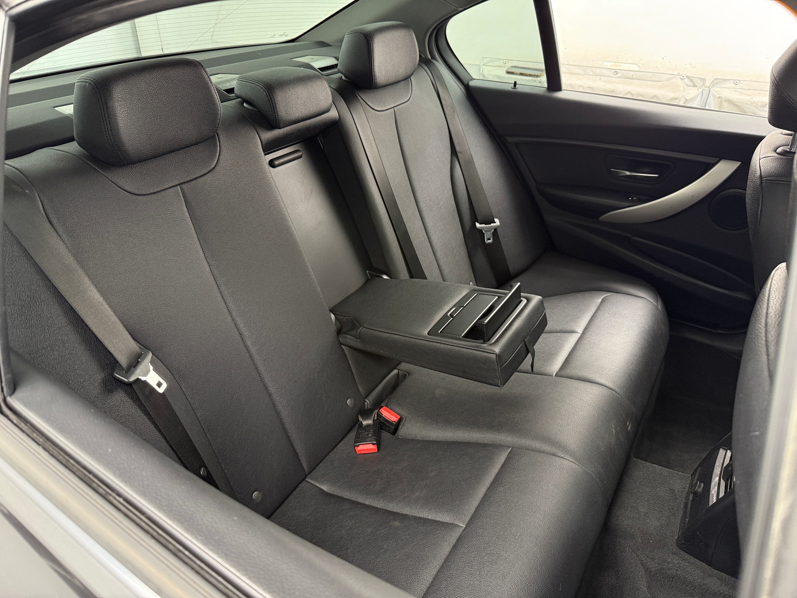 Thumbnail: 2018 BMW 3 Series - 5