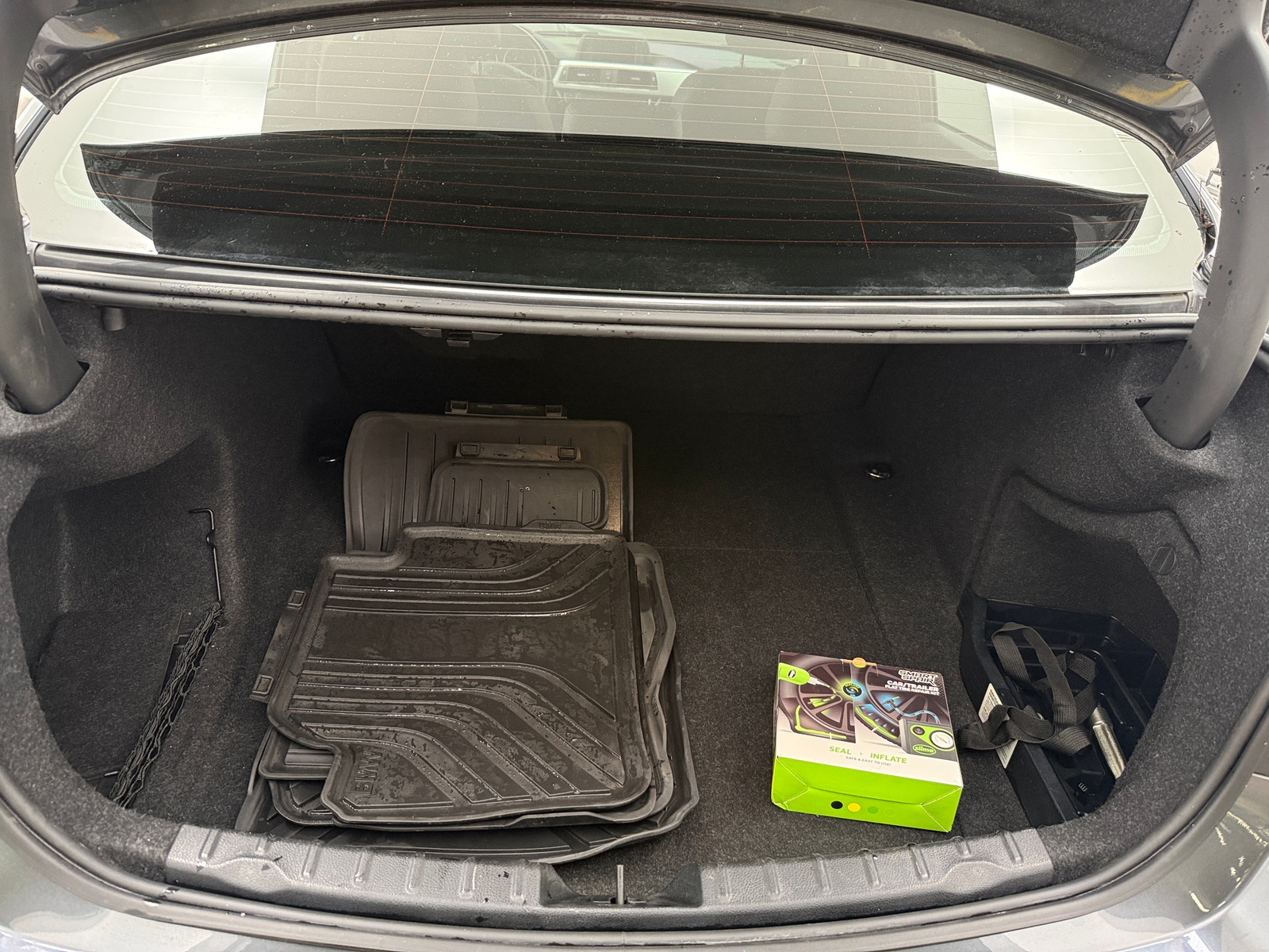 Thumbnail: 2018 BMW 3 Series - 6