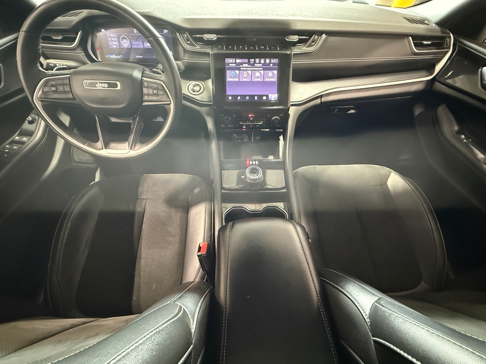 Thumbnail: 2023 Jeep Grand Cherokee L - 2