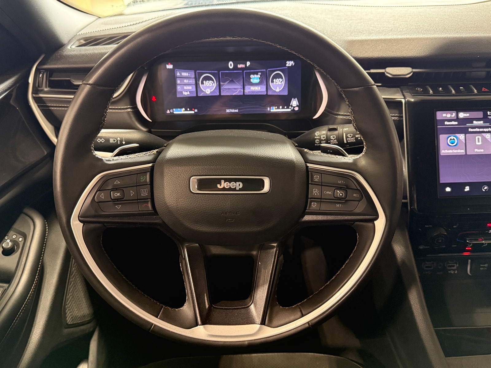 Thumbnail: 2023 Jeep Grand Cherokee L - 4