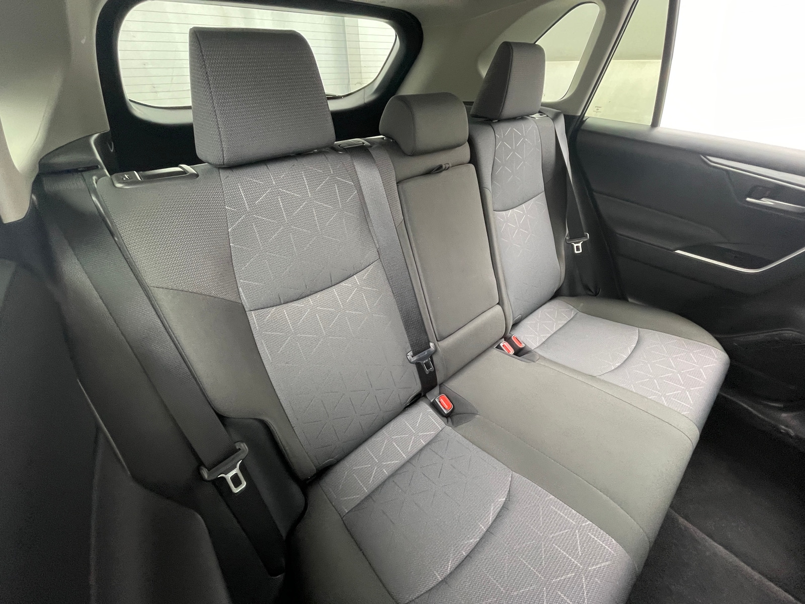 Thumbnail: 2025 Toyota RAV4 - 6