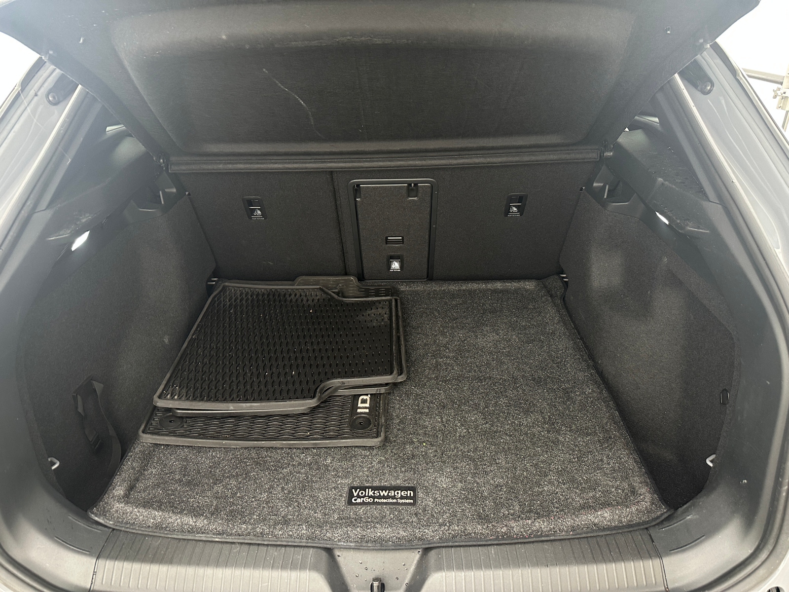 Thumbnail: 2022 Volkswagen ID.4 - 6