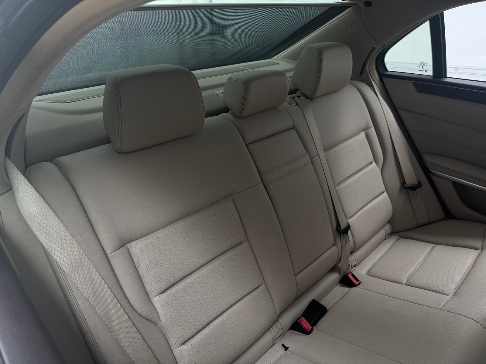 Thumbnail: 2016 Mercedes-Benz E-Class - 5