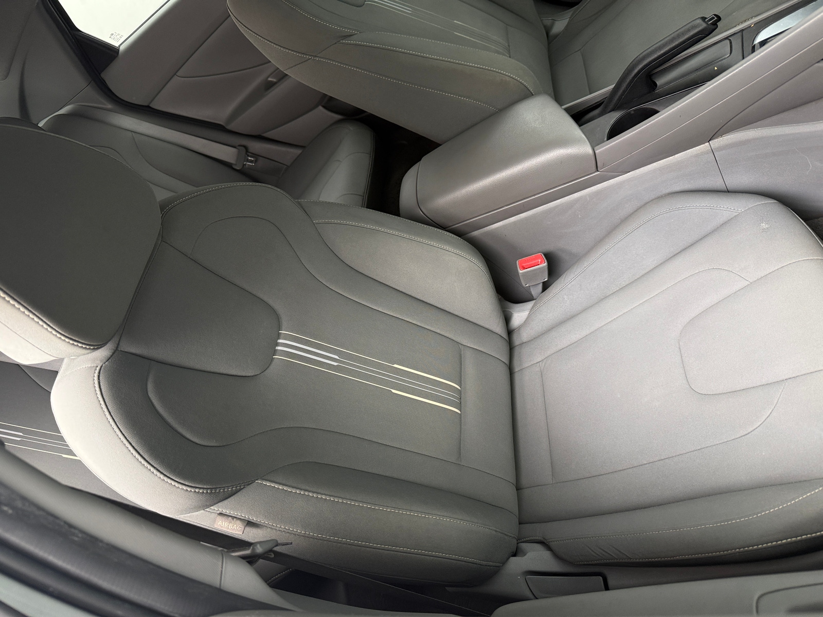 Thumbnail: 2023 Hyundai Elantra - 2