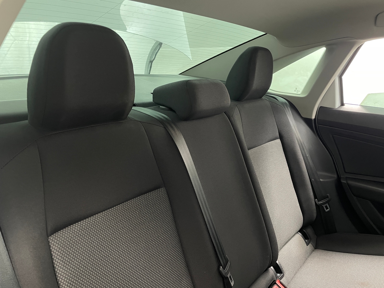 Thumbnail: 2021 Volkswagen Jetta - 5