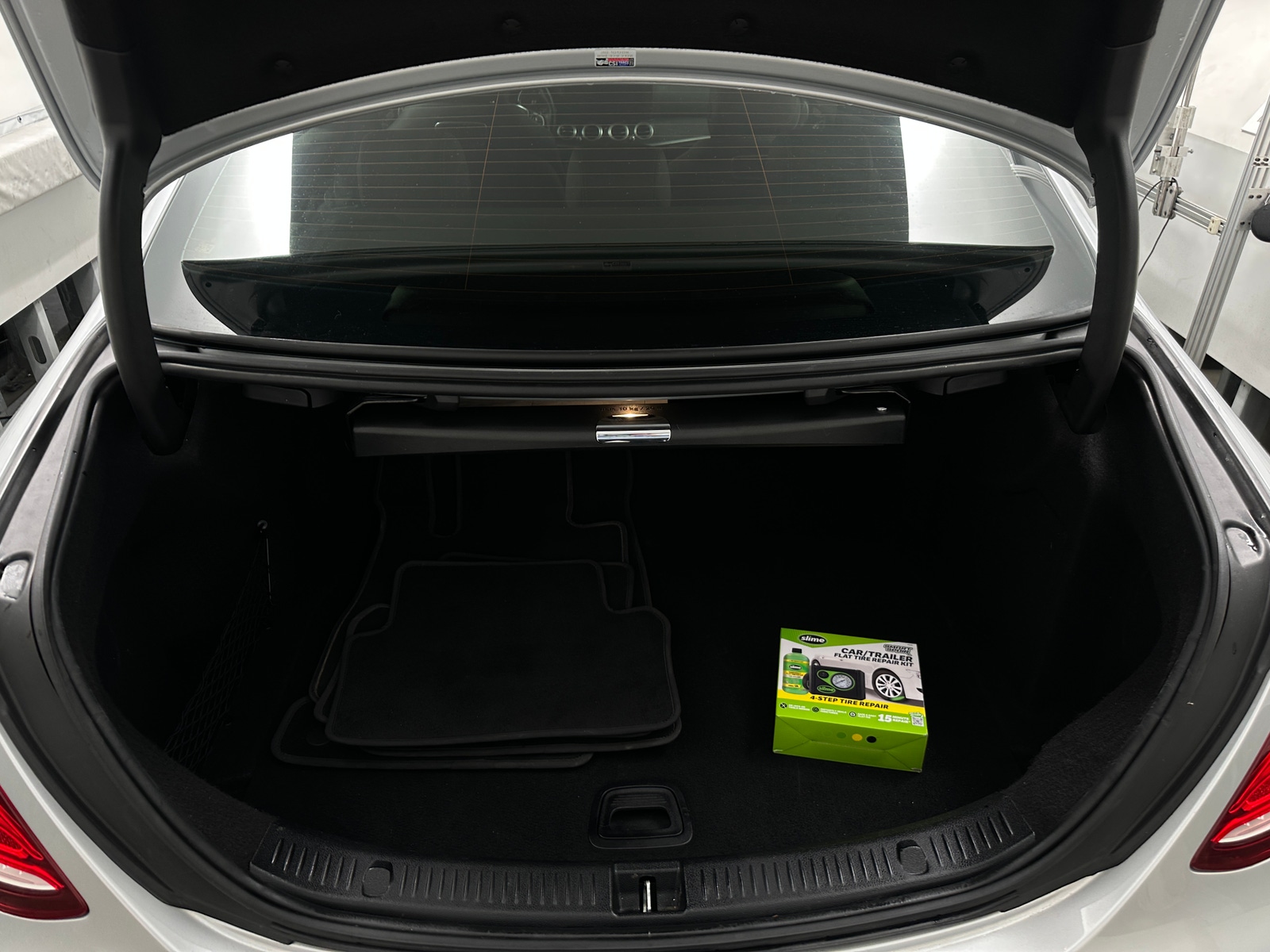 Thumbnail: 2018 Mercedes-Benz E-Class - 6