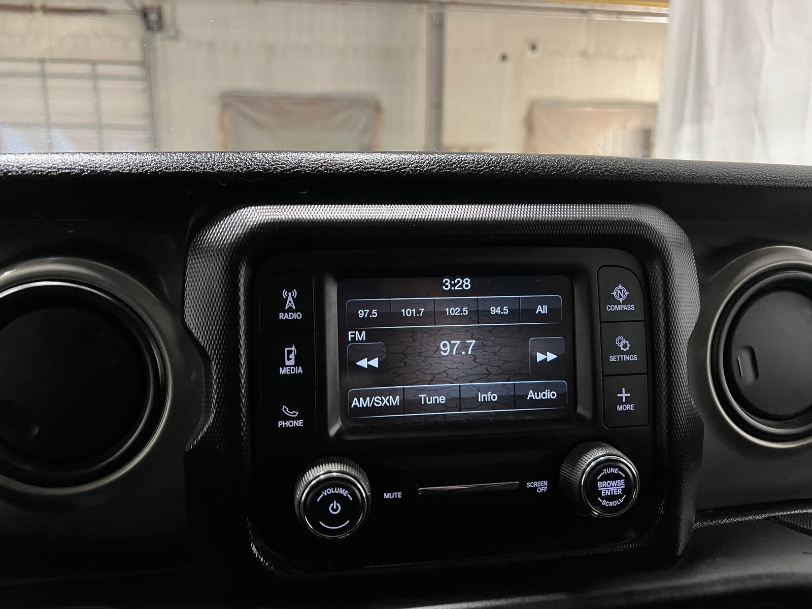 Thumbnail: 2018 Jeep Wrangler - 4