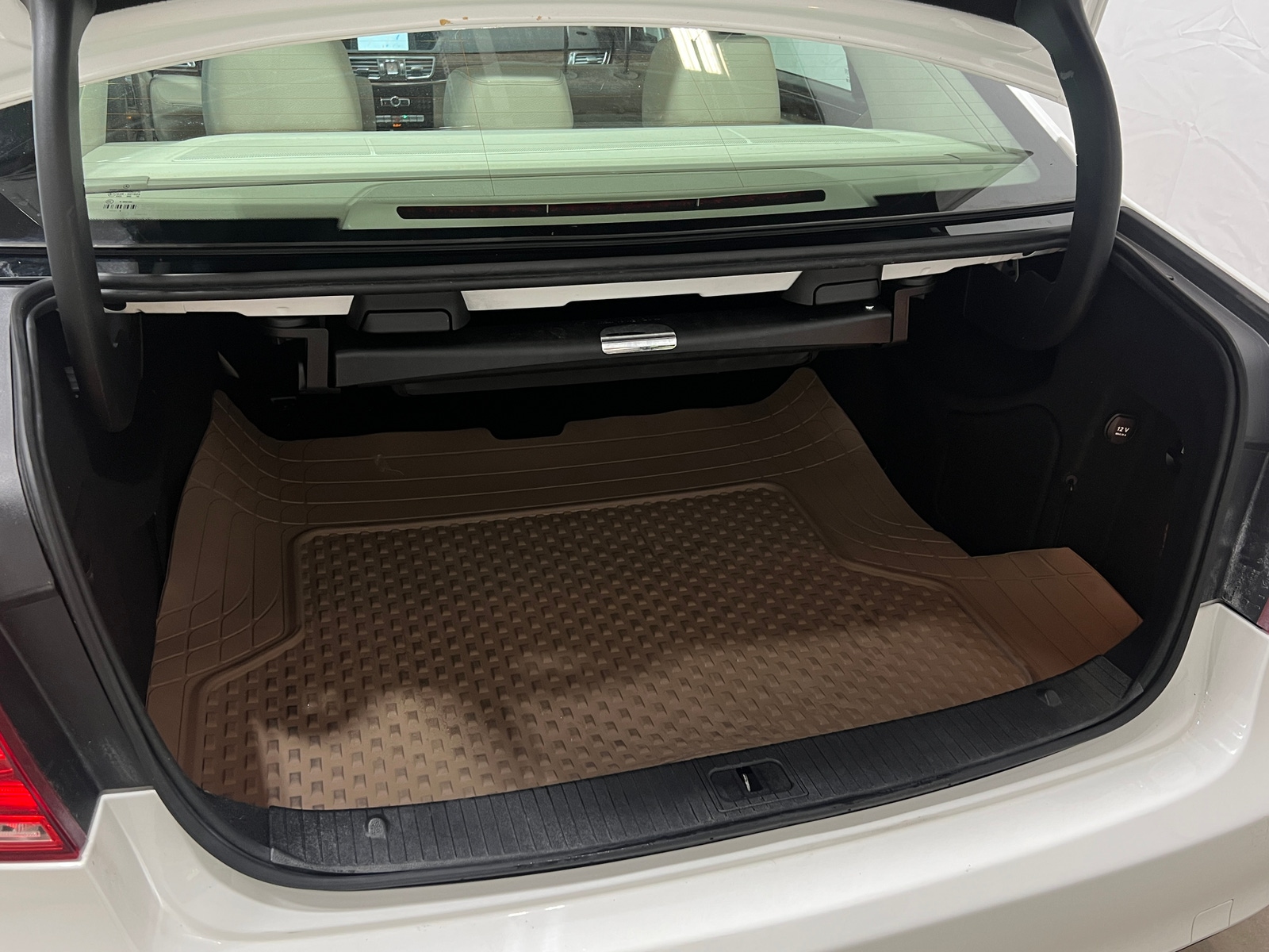 Thumbnail: 2014 Mercedes-Benz E-Class - 6