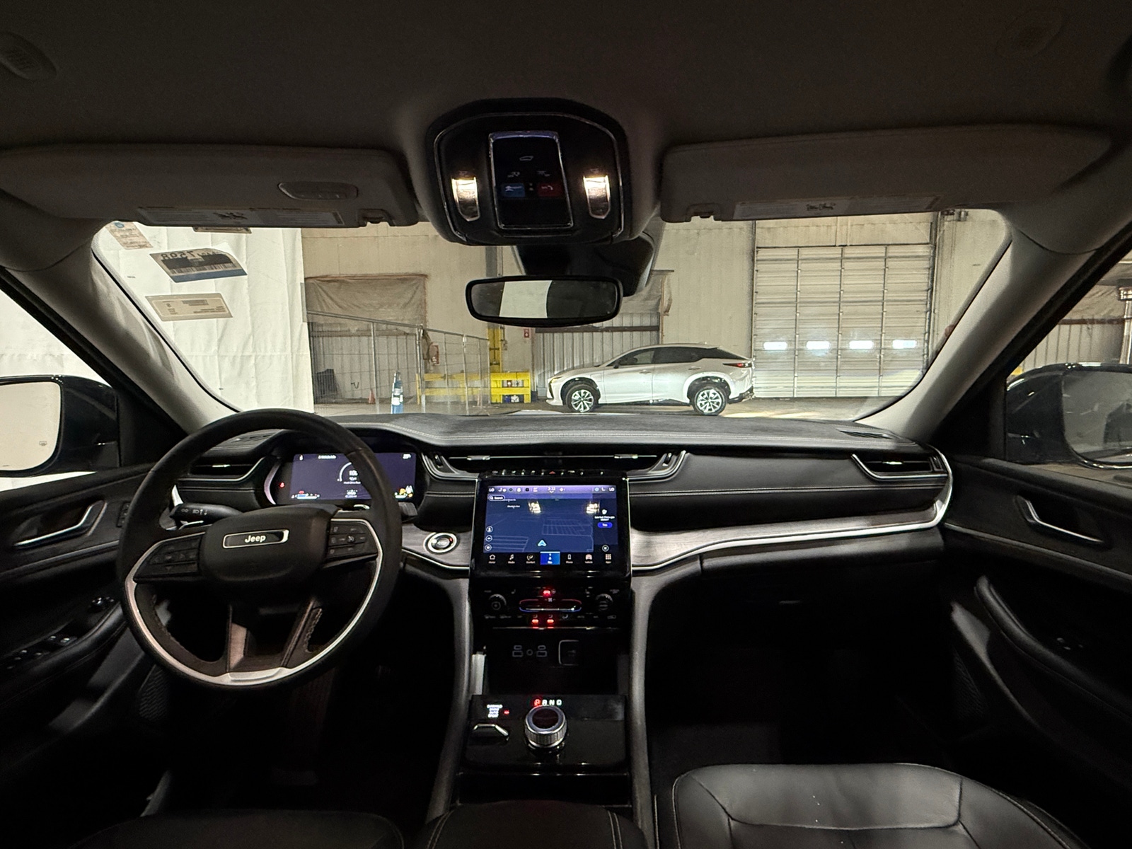 Thumbnail: 2023 Jeep Grand Cherokee - 2