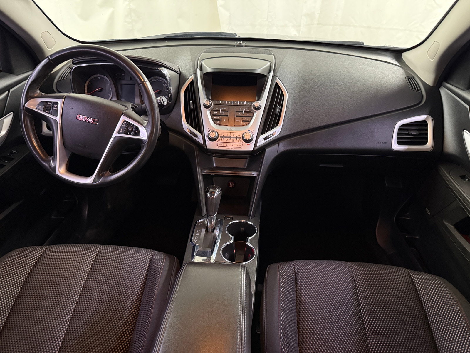 Thumbnail: 2017 GMC Terrain - 3