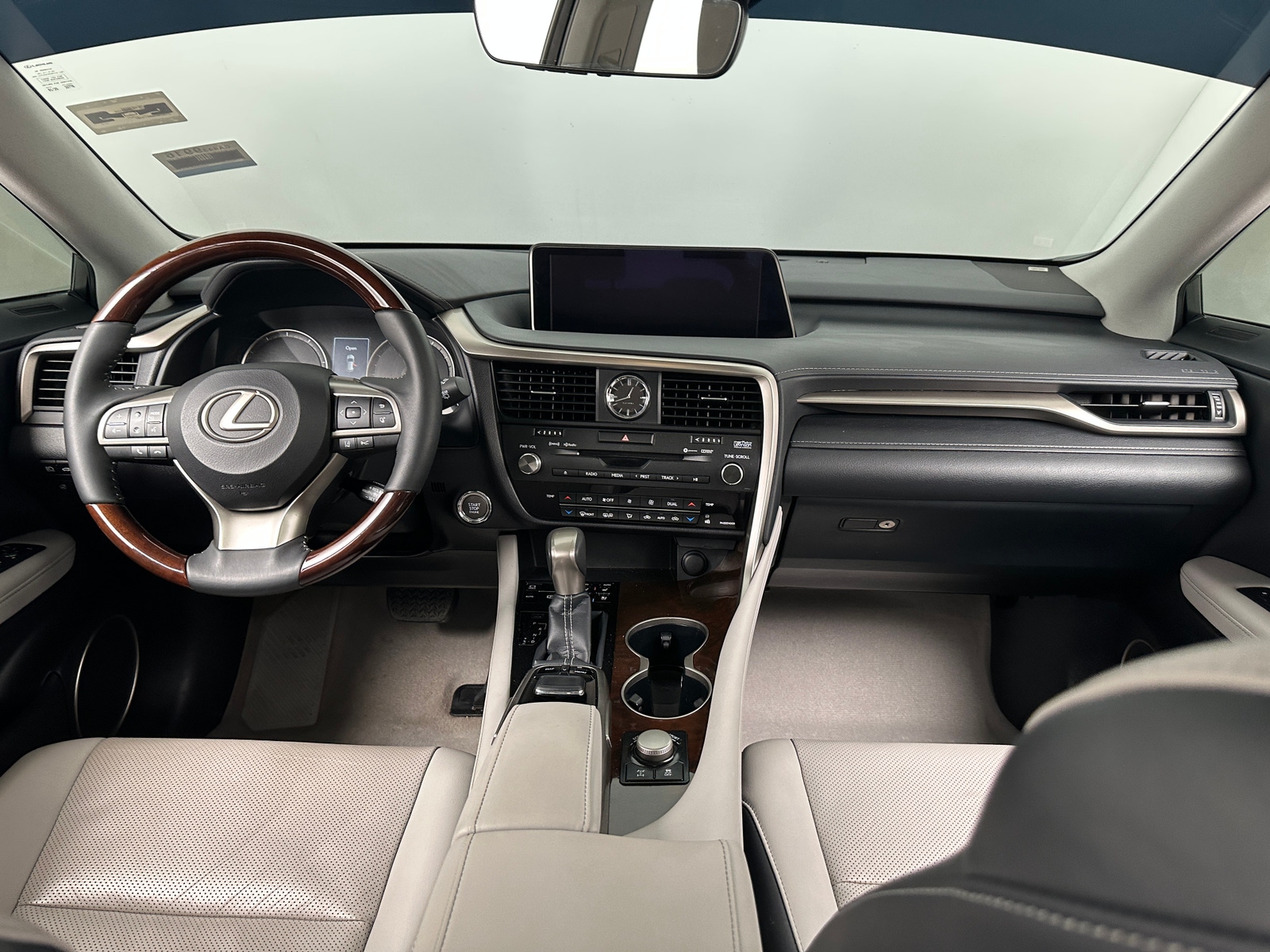 Thumbnail: 2019 Lexus RX - 3