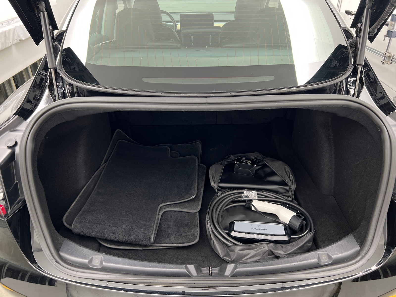 Thumbnail: 2018 Tesla Model 3 - 6