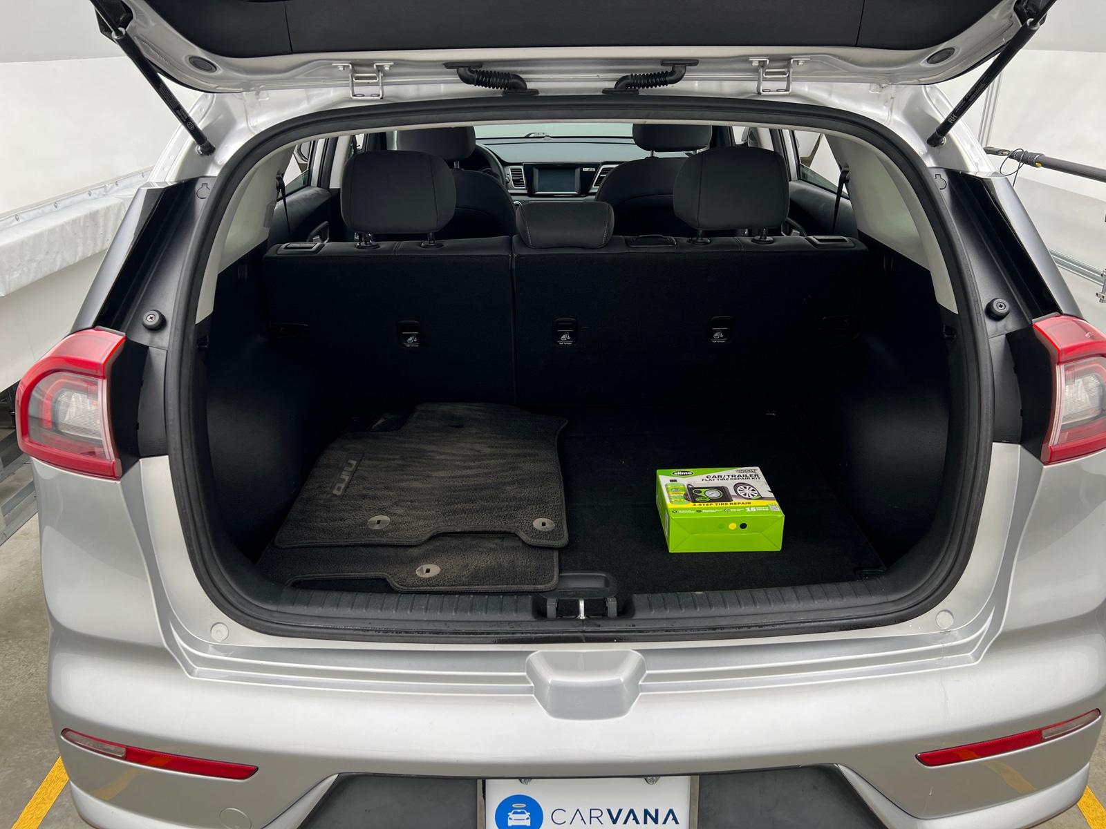 Thumbnail: 2019 Kia Niro - 7