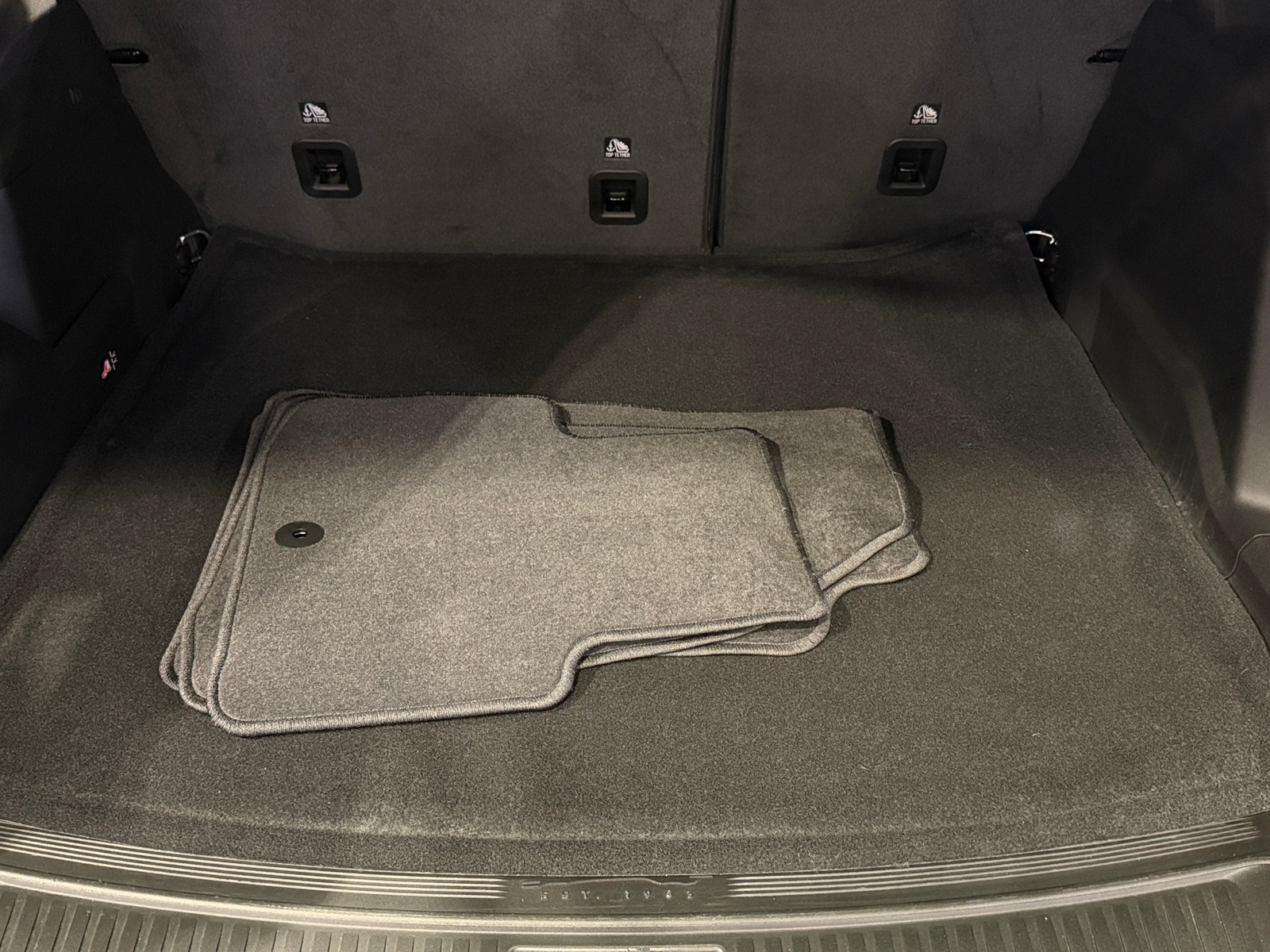 Thumbnail: 2024 Jeep Wagoneer S - 6