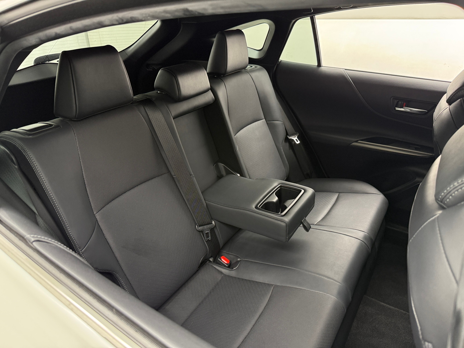 Thumbnail: 2021 Toyota Venza - 5