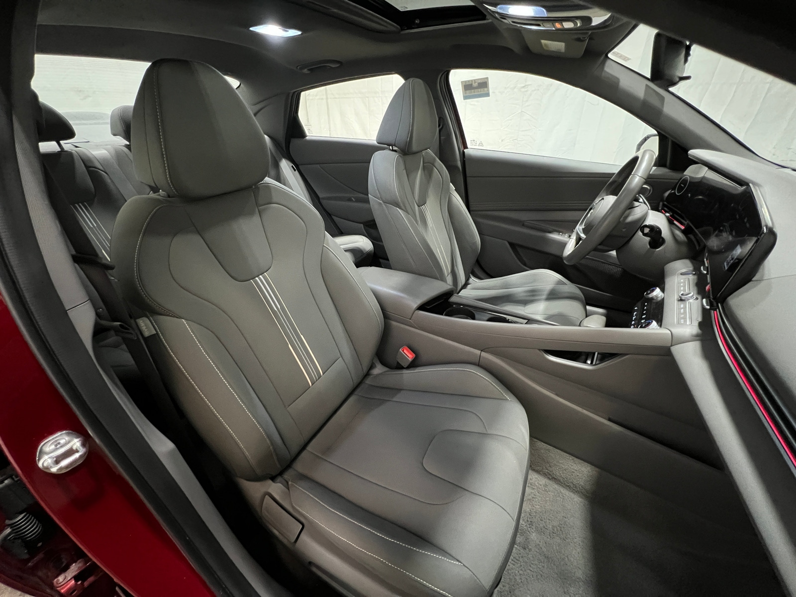 Thumbnail: 2024 Hyundai Elantra - 2