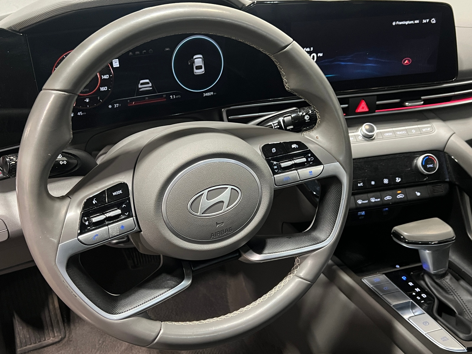 Thumbnail: 2024 Hyundai Elantra - 5