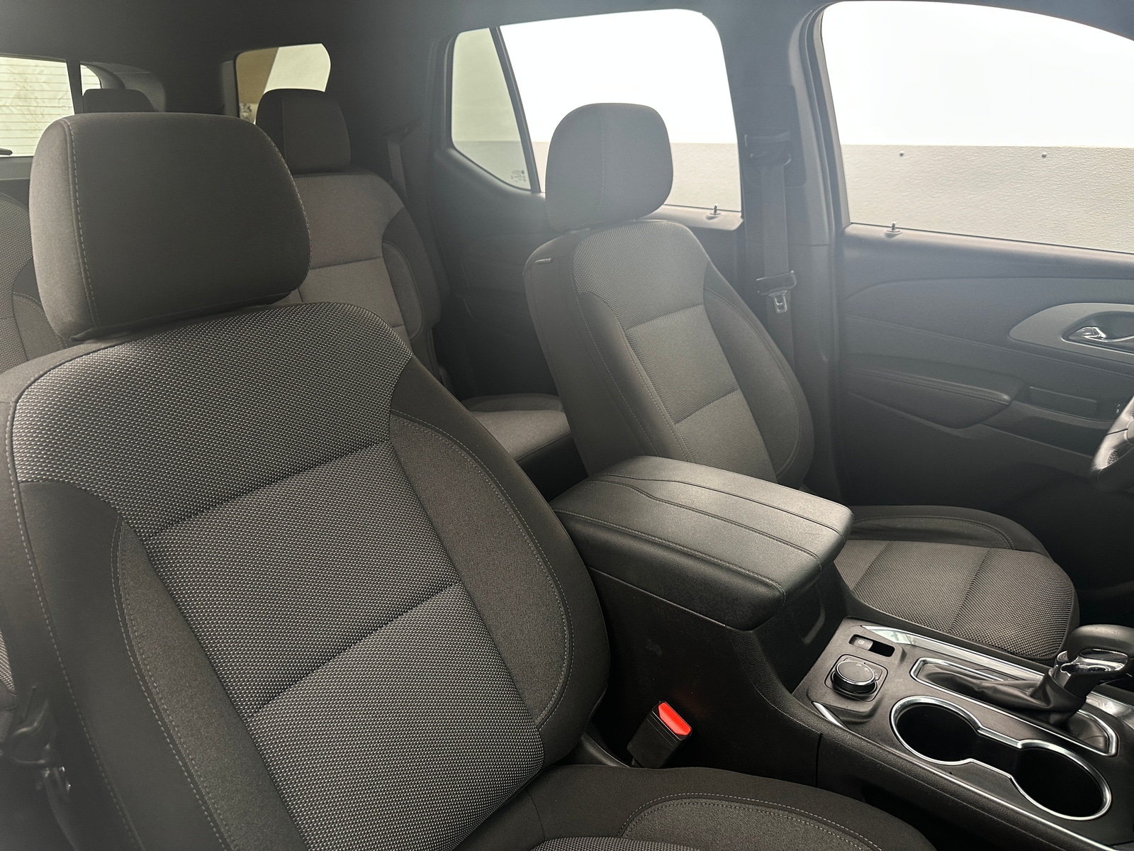 Thumbnail: 2023 Chevrolet Traverse - 2