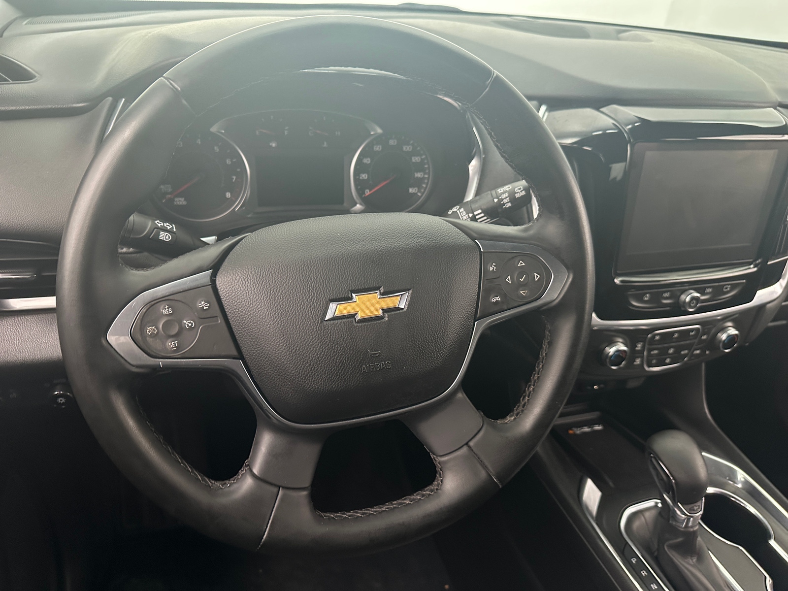 Thumbnail: 2023 Chevrolet Traverse - 5