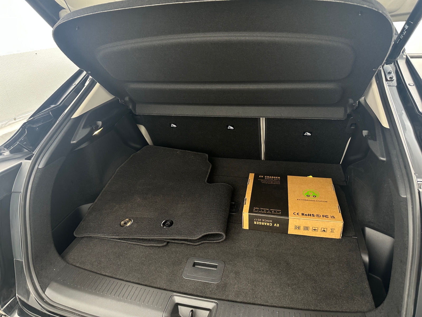 Thumbnail: 2023 Nissan Ariya - 6