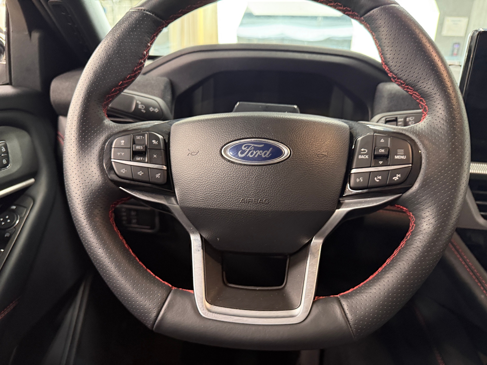 Thumbnail: 2025 Ford Explorer - 4