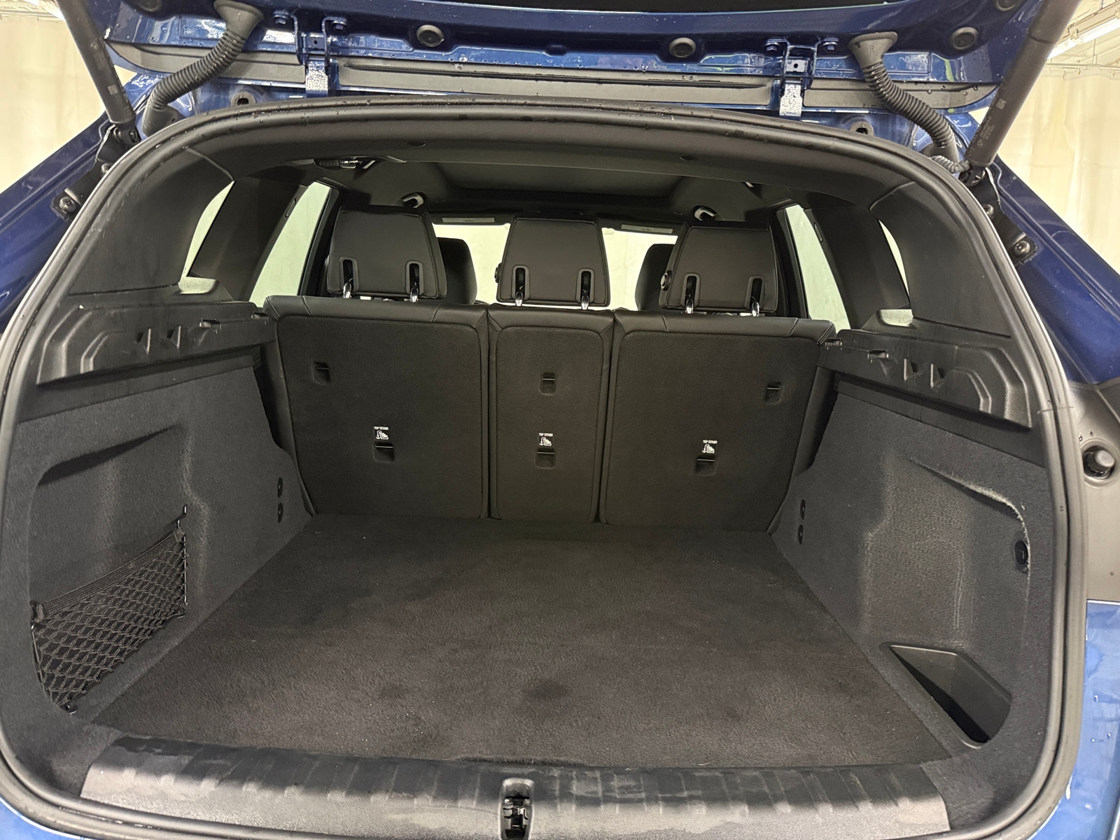 Thumbnail: 2023 BMW X1 - 6