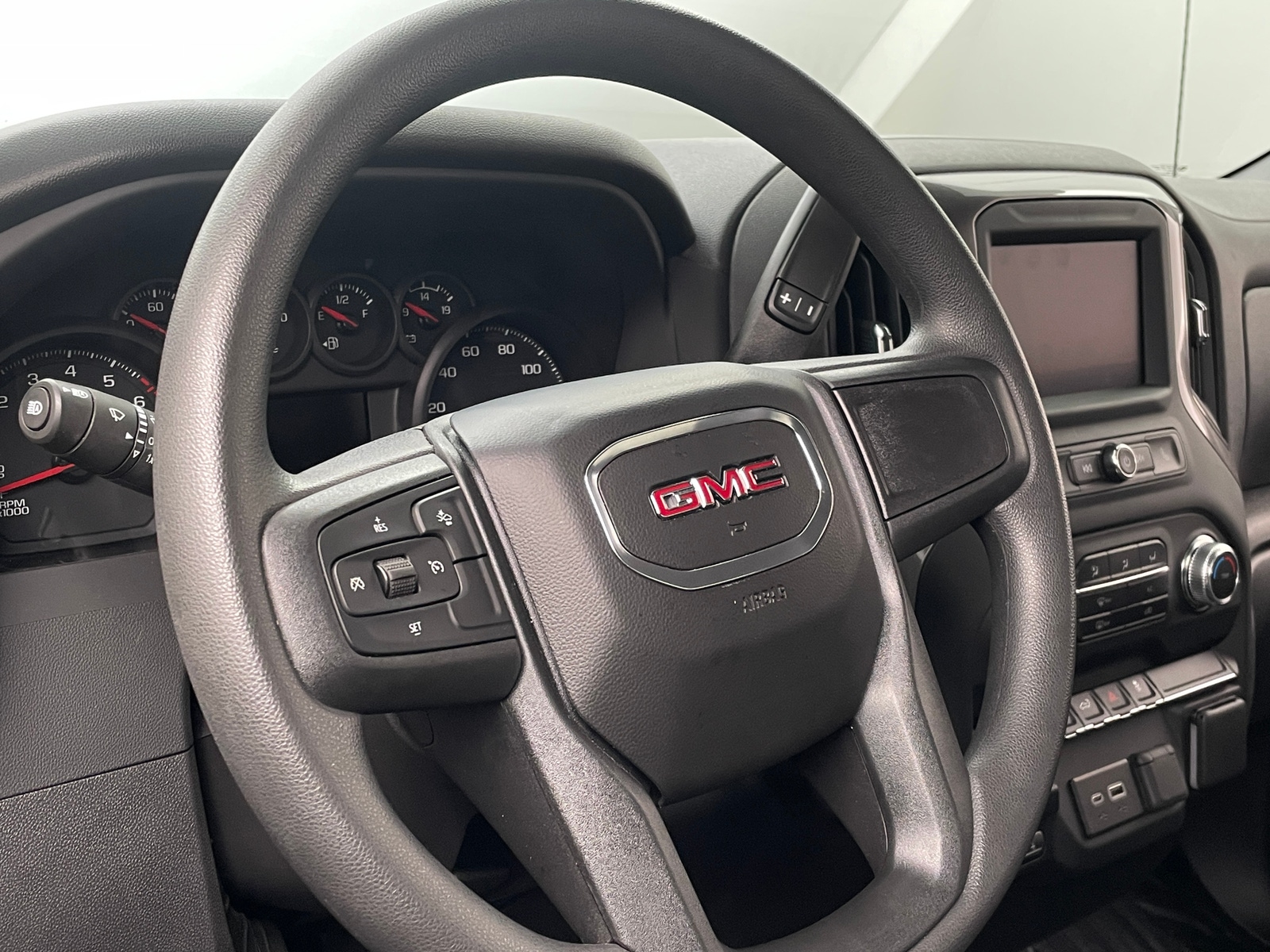 Thumbnail: 2023 GMC Sierra 1500 - 5