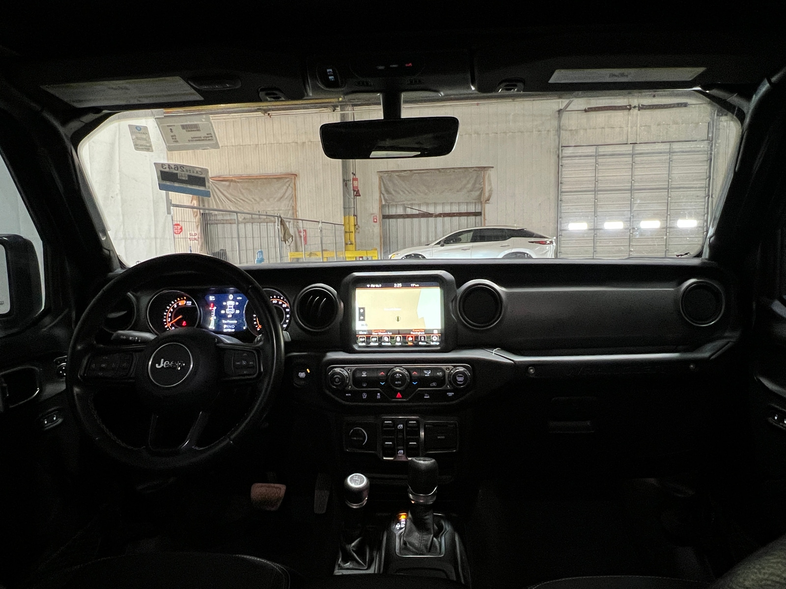 Thumbnail: 2021 Jeep Wrangler - 3