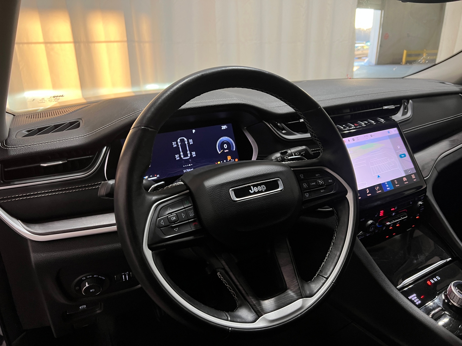 Thumbnail: 2022 Jeep Grand Cherokee - 4