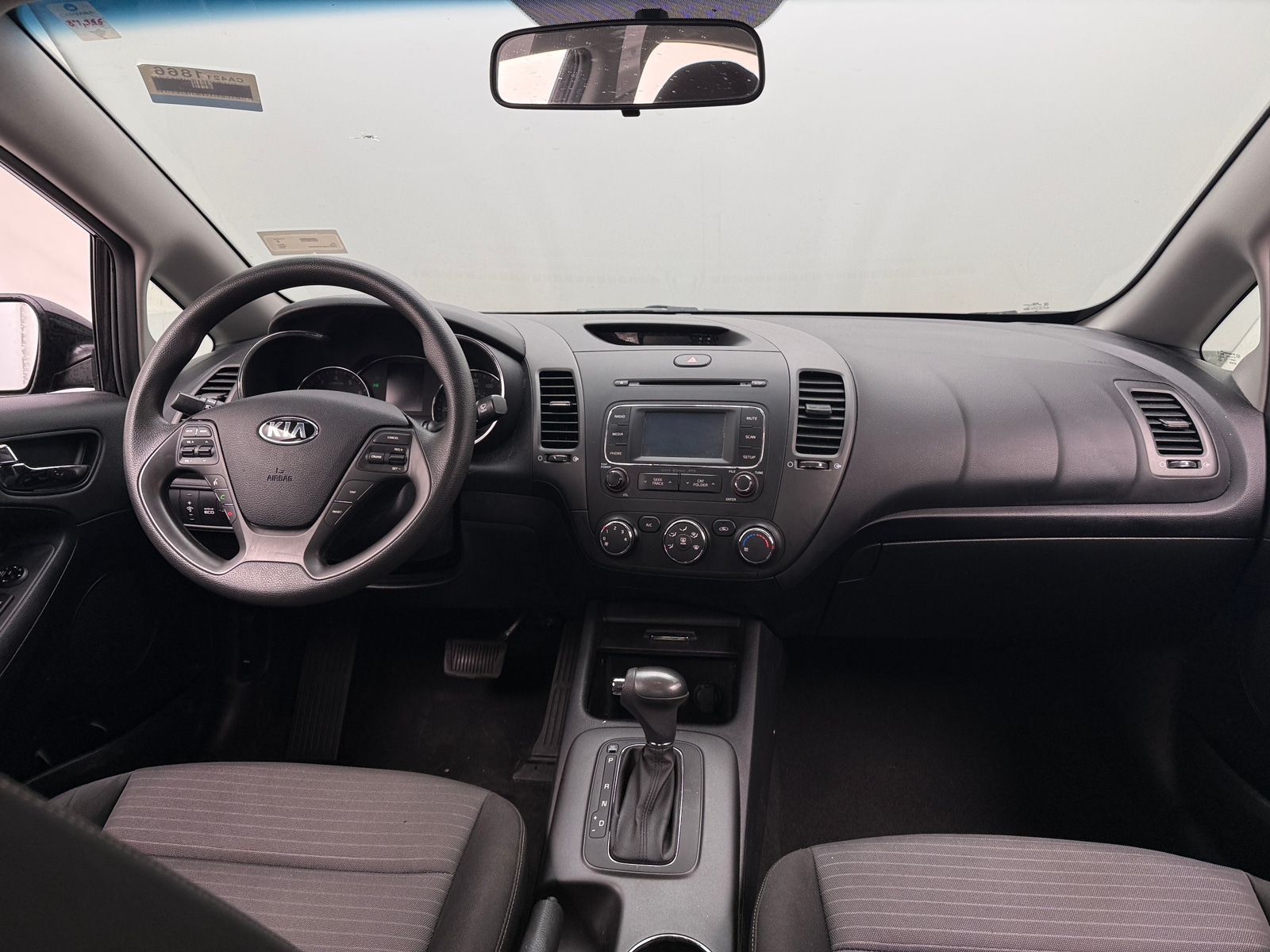 Thumbnail: 2016 Kia Forte - 3