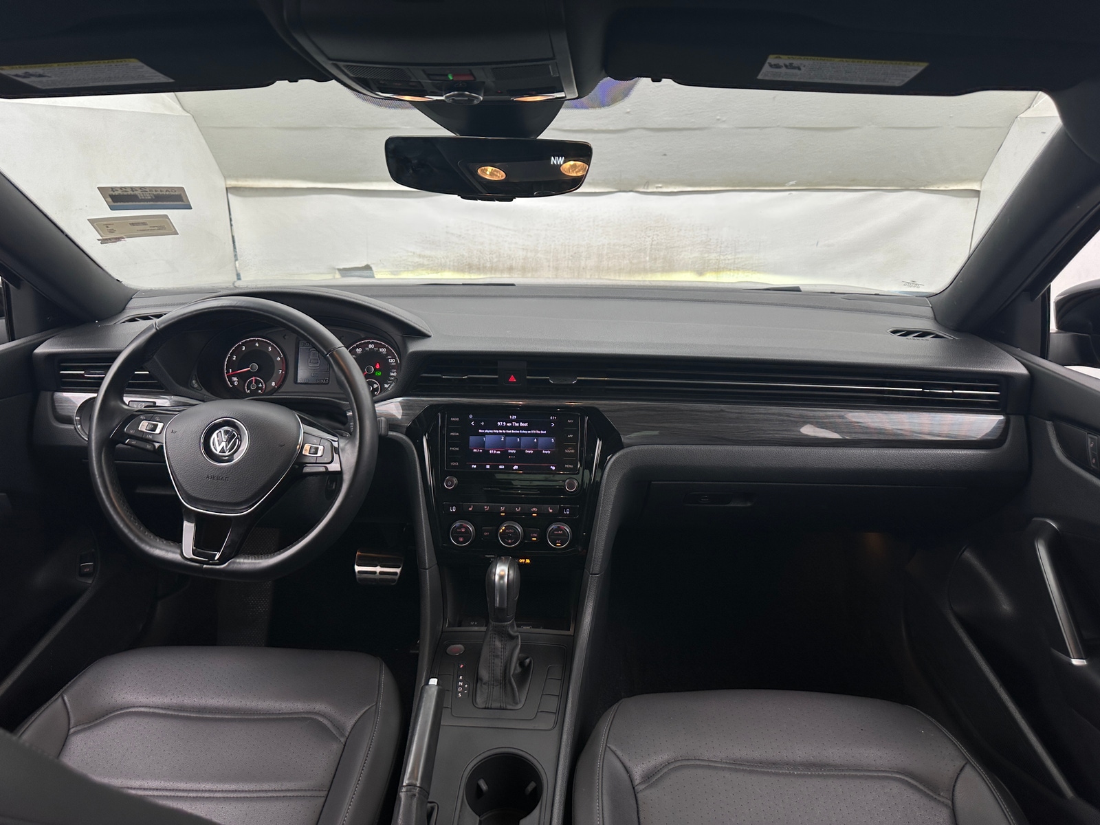 Thumbnail: 2022 Volkswagen Passat - 2