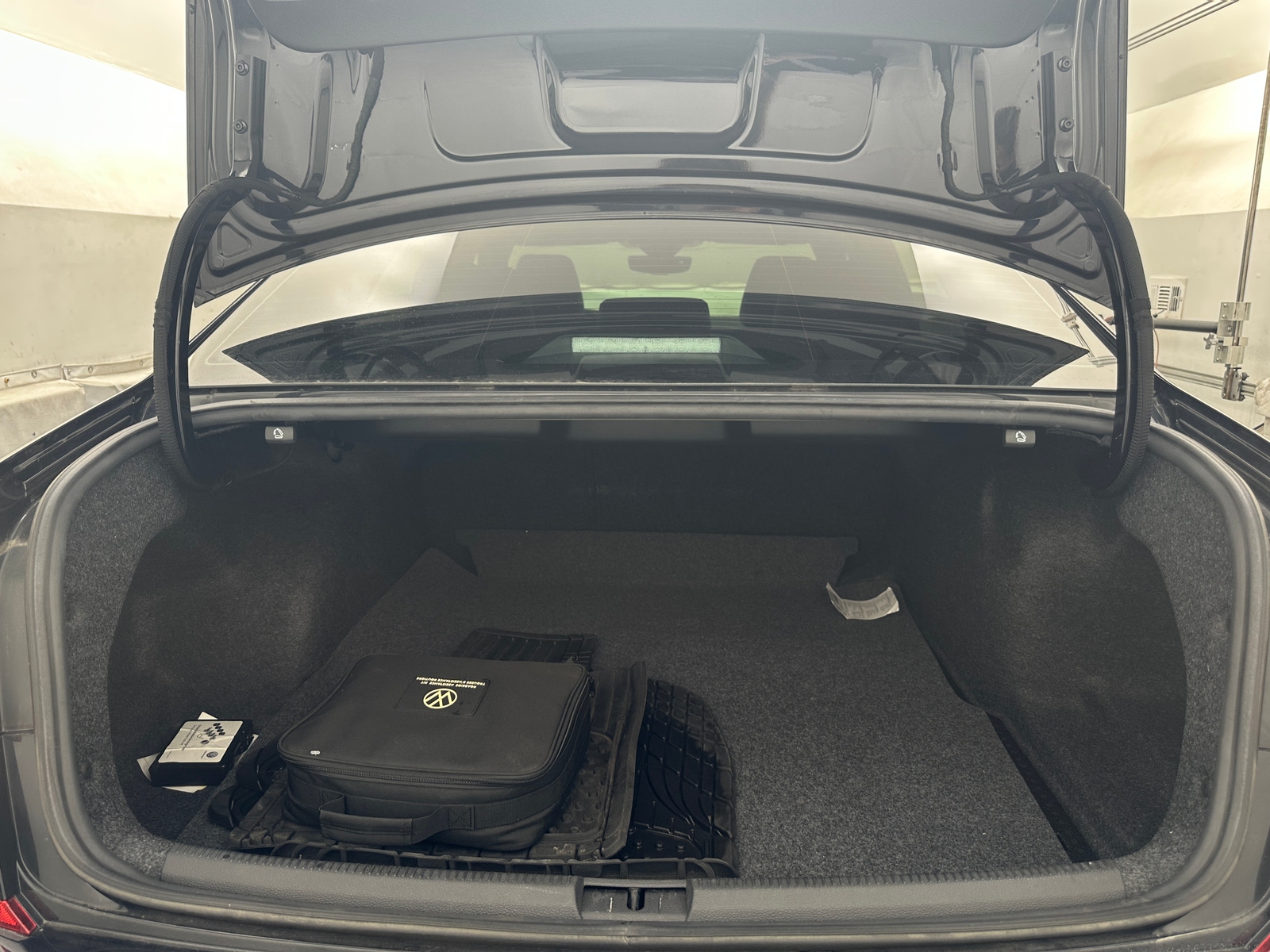 Thumbnail: 2022 Volkswagen Passat - 6