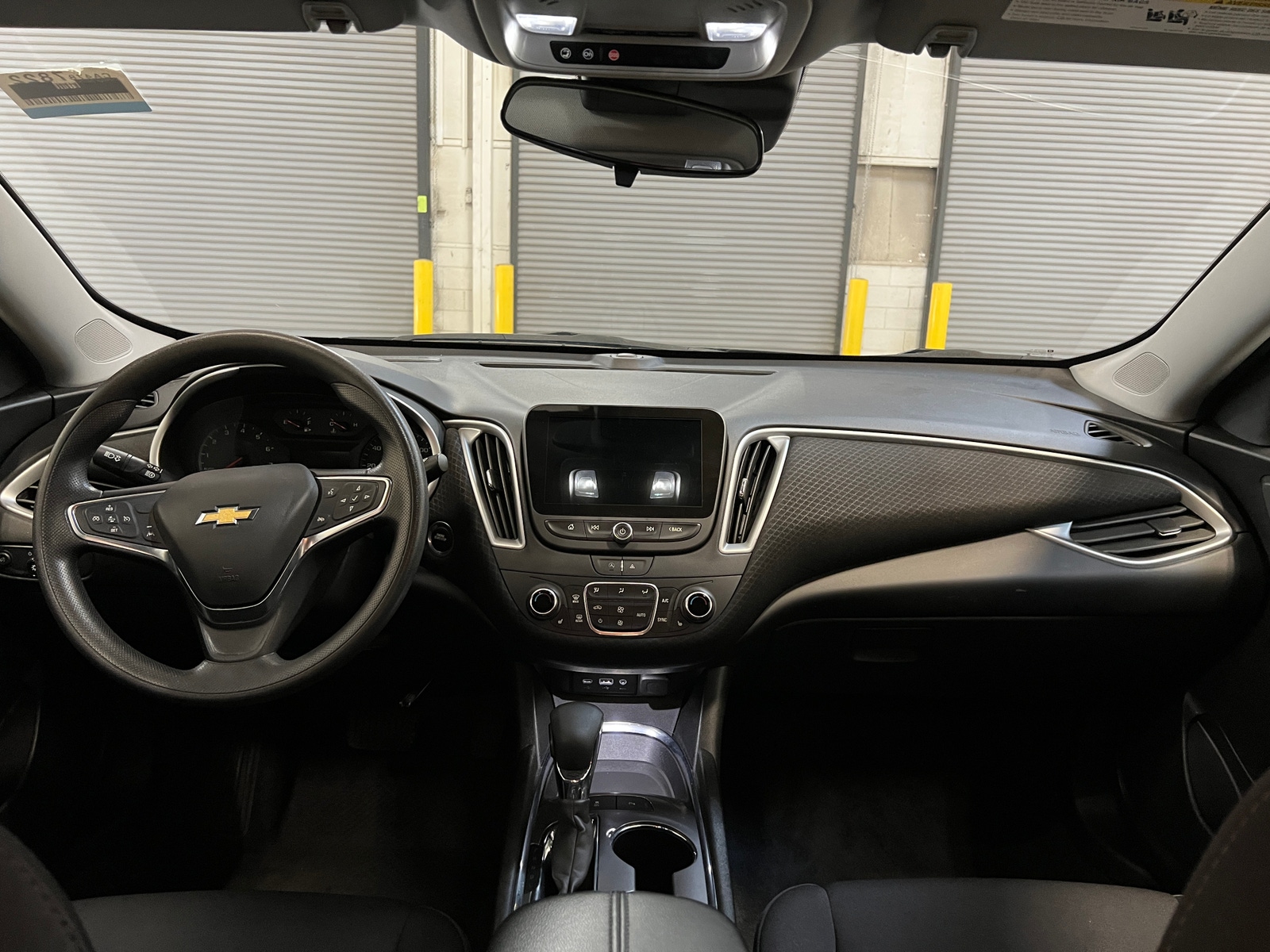 Thumbnail: 2024 Chevrolet Malibu - 3