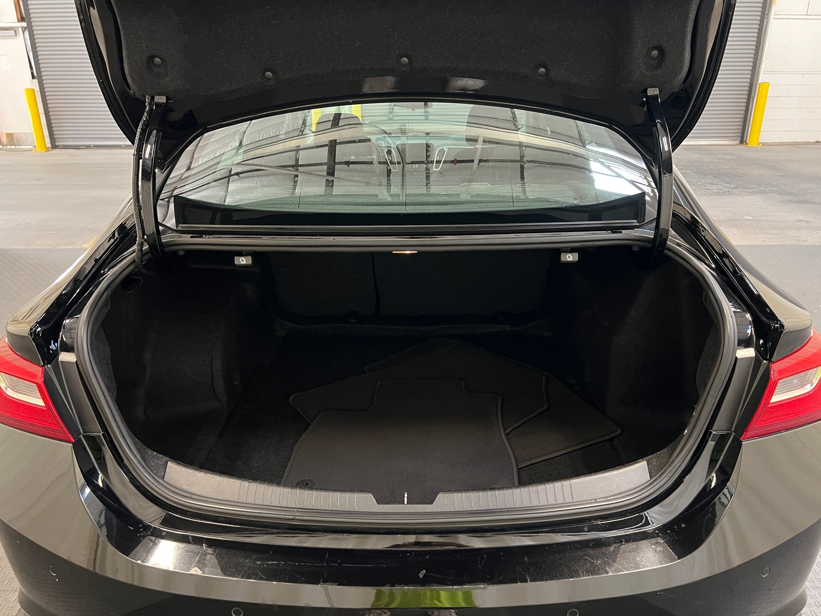 Thumbnail: 2024 Chevrolet Malibu - 7